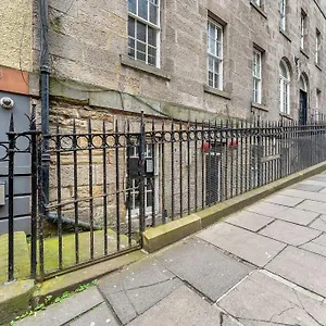 Perfect Location , Edinburgh United Kingdom